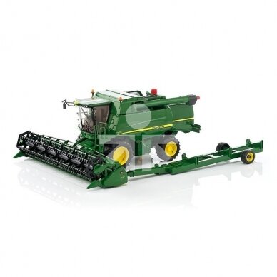 Toy Bruder 02132 J. D.Combine harvester T670i 1