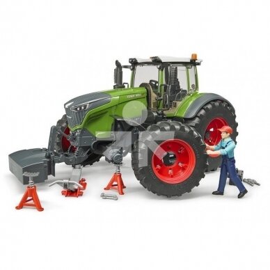 Toy Bruder tractor Fendt 1050 Vario with mechanic and tools 04041 2